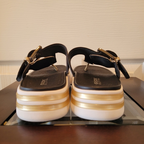 GEOX Ottaya Respira gold thong sandal - Picture 4 of 5